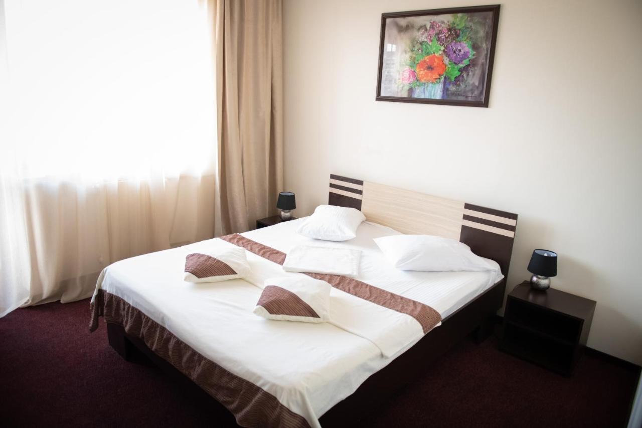 Hotel Panoramic Râmnicu Vâlcea Eksteriør bilde