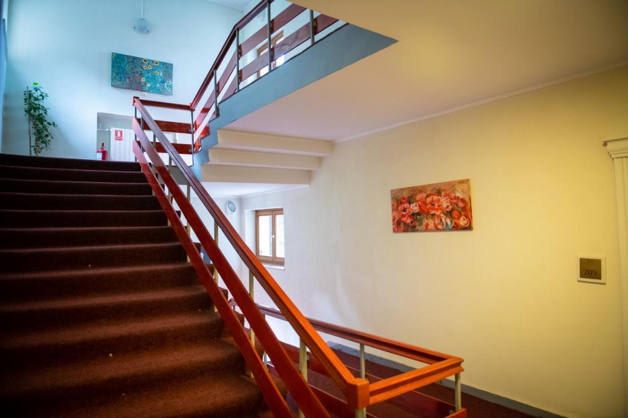 Hotel Panoramic Râmnicu Vâlcea Eksteriør bilde